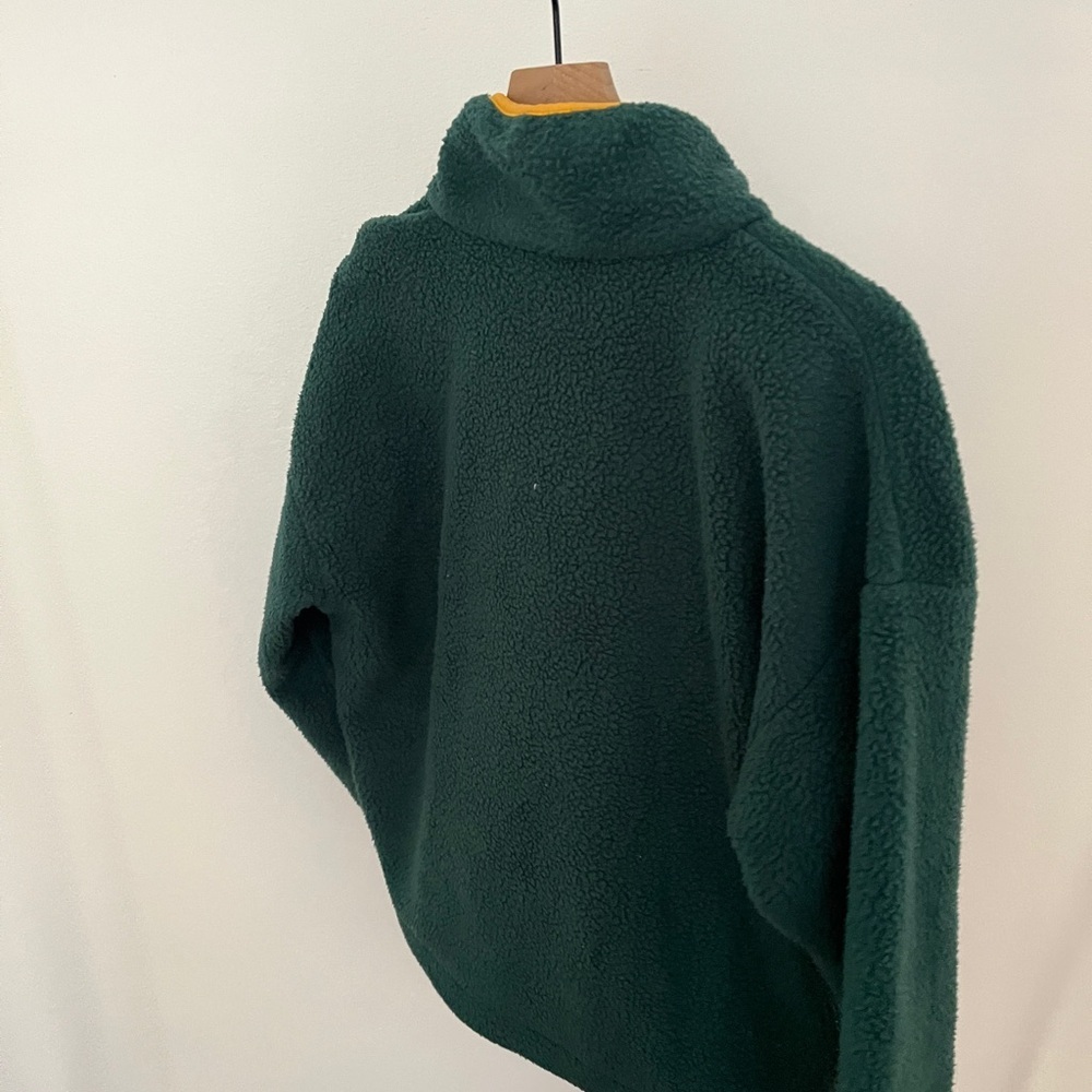 Wilo The Label | Fleece Pullover Boxy Green Long Sleeve Button Front- Small - Picture 4 of 5